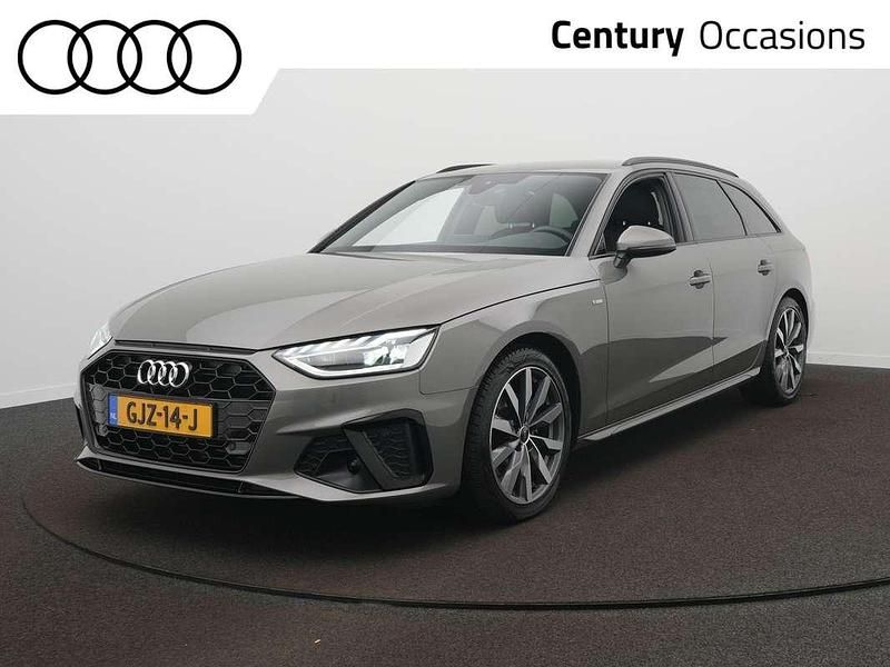 Grijs (metallic) Gebruikt 2024 Audi A4 Competition Stationwagen | € 38.900 (Goede deal) - Afbeelding 1/4