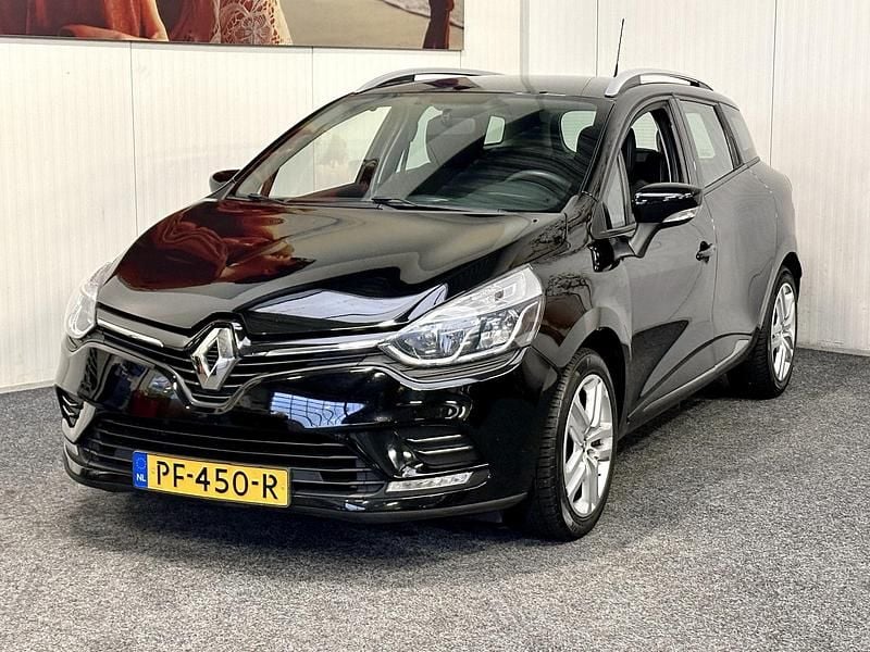 Occasion Renault Clio GrandTour Zen 90 PK (66 kW) 2017 Zwart (metallic) Stationwagen