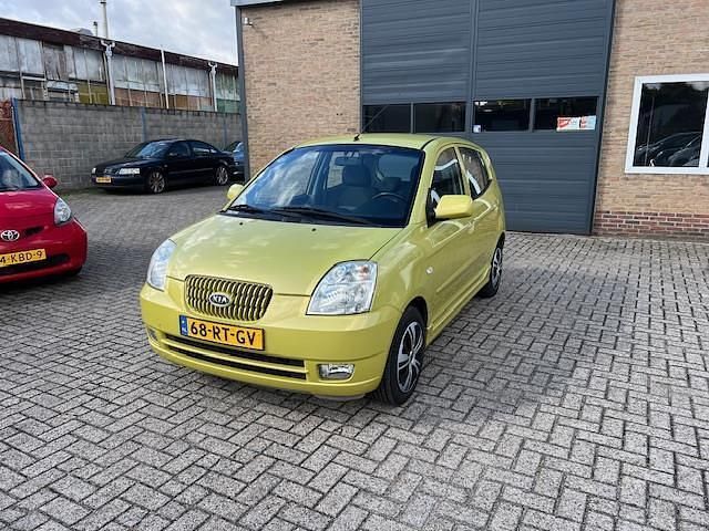 Geel Gebruikt 2005 Kia Picanto EX Hatchback | € 2.550 (Eerlijke prijs) - Afbeelding 1/4