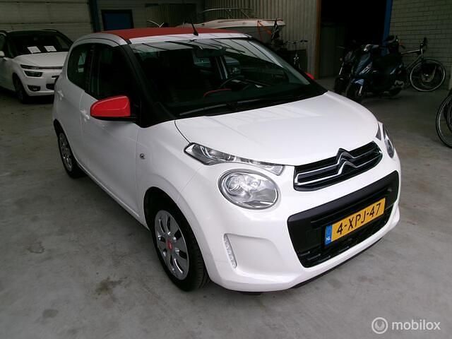 Wit Occasion 2014 Citroën C1 Feel Hatchback | € 7.450 (Eerlijke prijs) - Afbeelding 1/4