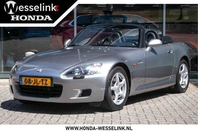Grijs, metallic lak Gebruikt 2000 Honda S 2000 S Cabriolet | € 29.950 (Eerlijke prijs) - Afbeelding 1/4