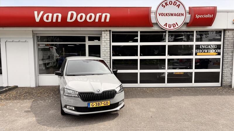 Grijs Gebruikt 2019 Skoda Fabia Monte Carlo Hatchback | € 14.345 (Eerlijke prijs) - Afbeelding 1/4