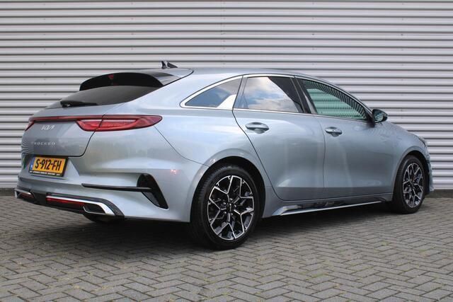 Occasion Kia ProCeed GT-Line 161 PK (118 kW) 2023 Grijs, metallic lak Hatchback