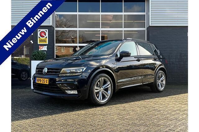 Zwart Gebruikt 2017 VW Tiguan Comfortline SUV | € 26.995 (Duur) - Afbeelding 1/4