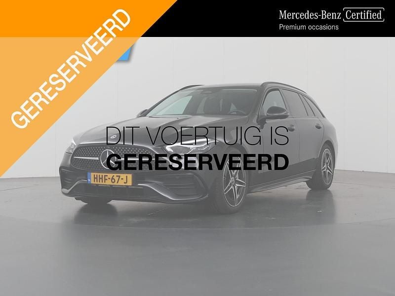 Zwart Gebruikt 2023 Mercedes C180 AMG line Stationwagen | € 38.850 (Goede deal) - Afbeelding 1/4