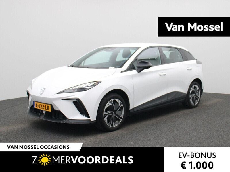 Wit Gebruikt 2023 MG MG4 EV Hatchback | € 19.995 (Eerlijke prijs) - Afbeelding 1/4