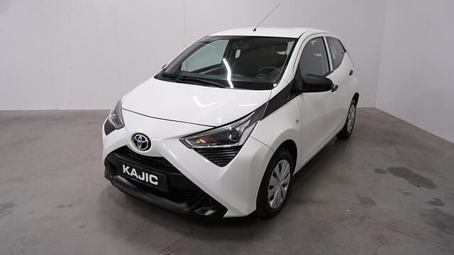 Wit Gebruikt 2019 Toyota Aygo X-play Hatchback | € 8.950 (Goede deal) - Afbeelding 1/4