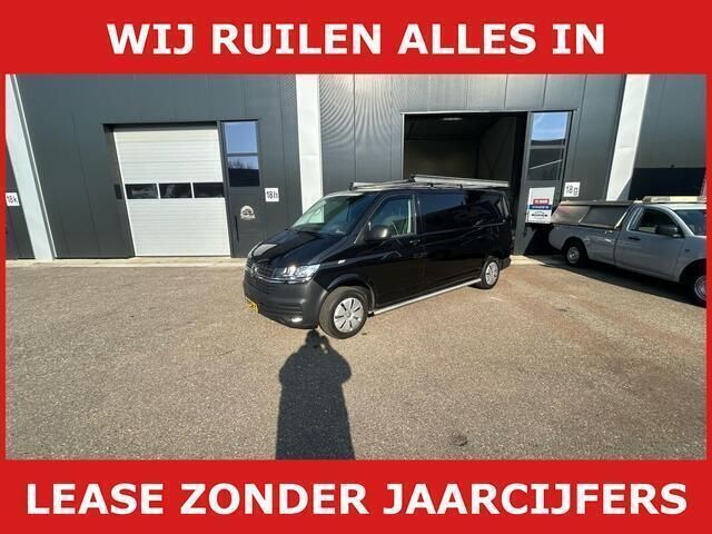 Zwart Gebruikt 2021 VW T6.1 Van | € 15.900 (Iets duurder) - Afbeelding 1/4