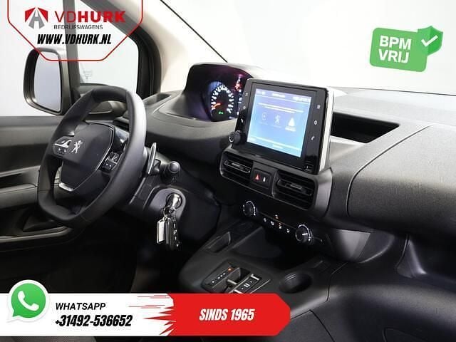 Grijs Gebruikt 2024 Peugeot Partner MPV | € 18.444 (Eerlijke prijs) - Afbeelding 1/1