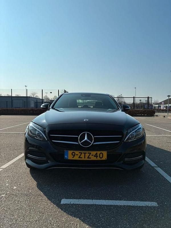 Occasion Mercedes C180 156 PK (114 kW) 2015 Zwart Sedan