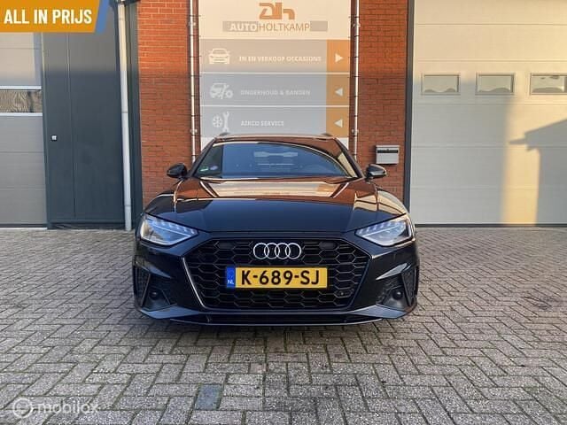 Occasion Audi A4 Black Edition 150 PK (110 kW) 2021 Zwart Stationwagen