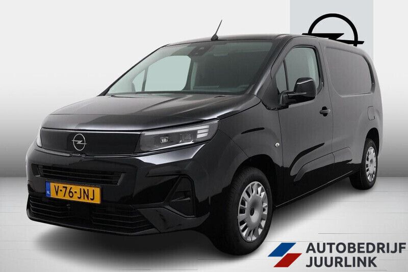 Zwart Nieuw 2024 Opel Combo MPV | € 24.499 (Duur) - Afbeelding 1/4