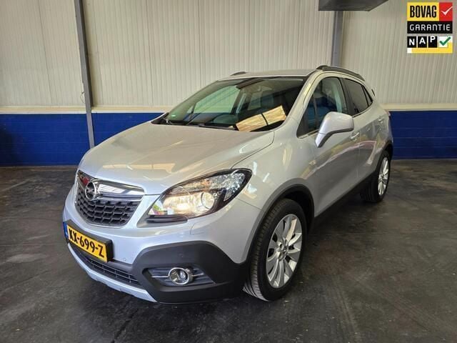 Grijs Gebruikt 2015 Opel Mokka Cosmo SUV | € 12.500 (Eerlijke prijs) - Afbeelding 1/4