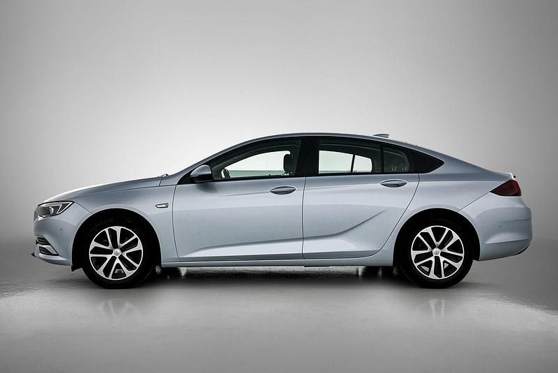 Occasion Opel Insignia Edition 140 PK (102 kW) 2017 Grijs Hatchback