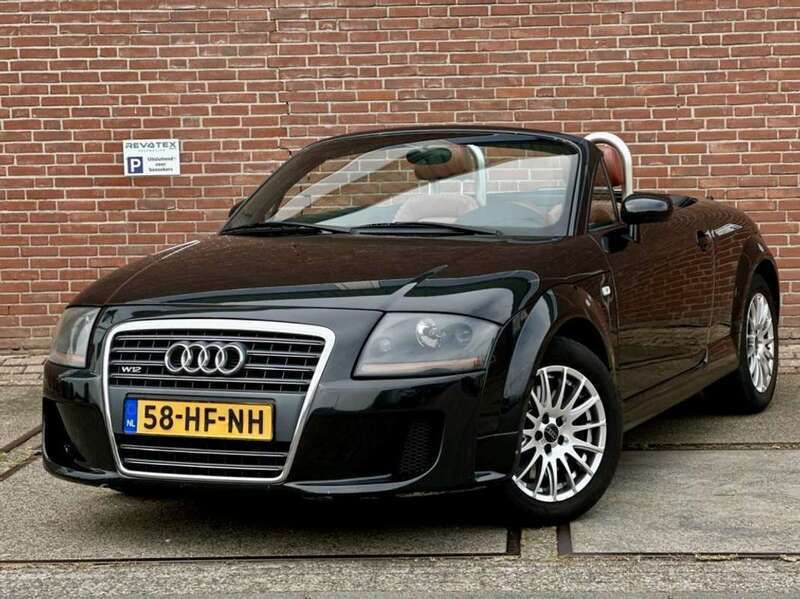 Zwart, metallic lak Gebruikt 2001 Audi TT Roadster Cabriolet | € 4.950 (Super prijs) - Afbeelding 1/4