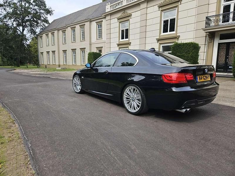 Occasion BMW 325 Executive 218 PK (160 kW) 2008 Zwart Coupé