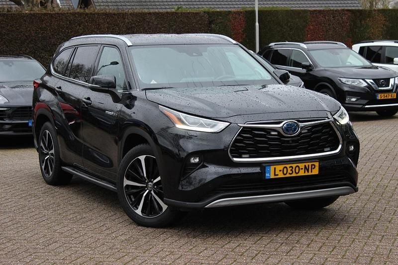 Occasion Toyota Highlander Premium 237 PK (174 kW) 2021 Zwart SUV