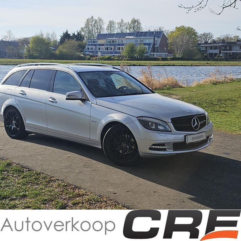 Grijs Gebruikt 2011 Mercedes 180 AMG Sedan | € 9.900 - Afbeelding 1/4