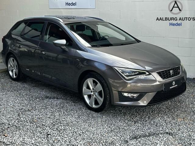 Grijs Gebruikt 2014 Seat Leon FR Hatchback | € 12.499 (Eerlijke prijs) - Afbeelding 1/4