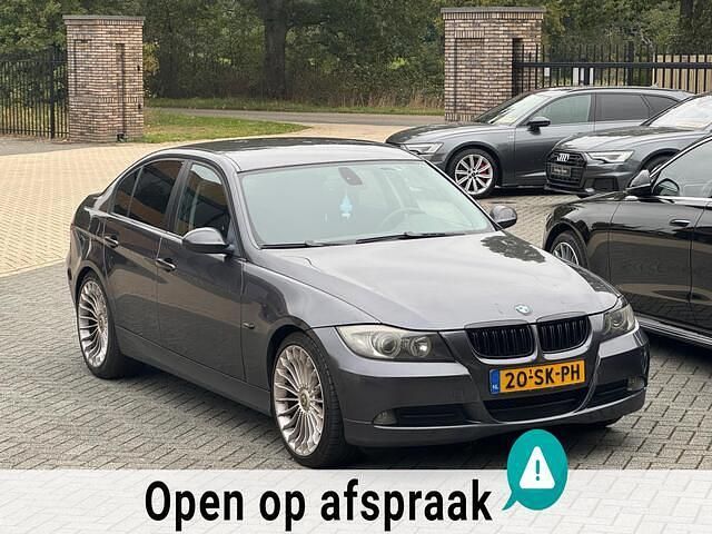 Grijs Gebruikt 2006 BMW 318 Executive Sedan | € 1.499 - Afbeelding 1/4