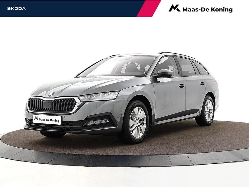 Grijs Occasion 2023 Skoda Octavia Business Line Stationwagen | € 20.440 (Eerlijke prijs) - Afbeelding 1/4