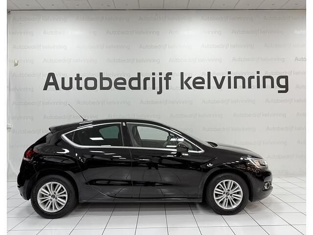 Occasion DS Automobiles DS4 Chic 131 PK (96 kW) 2016 Zwart Hatchback