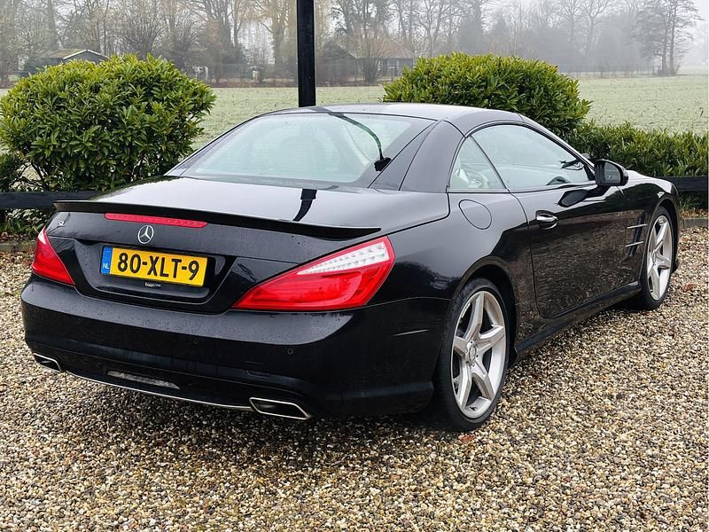 Occasion Mercedes SL350 AMG line 306 PK (225 kW) 2012 Zwart Cabriolet