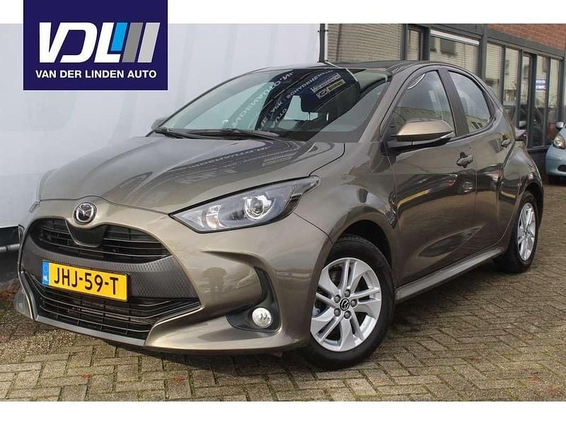 Bruin Gebruikt 2023 Toyota Yaris Hybrid Hatchback | € 18.900 (Super prijs) - Afbeelding 1/4