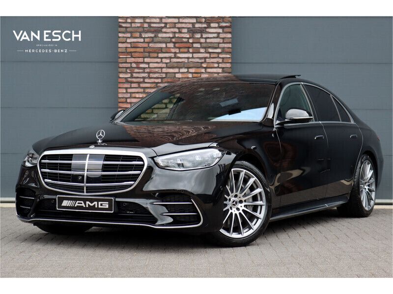 Zwart Gebruikt 2023 Mercedes S450 AMG line Sedan | € 125.000 - Afbeelding 1/4