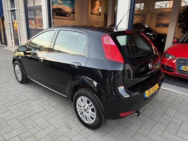 Occasion Fiat Punto Evo Lounge 101 PK (74 kW) 2016 Zwart Hatchback
