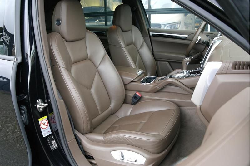 Occasion Porsche Cayenne 300 PK (220 kW) 2013 Zwart SUV