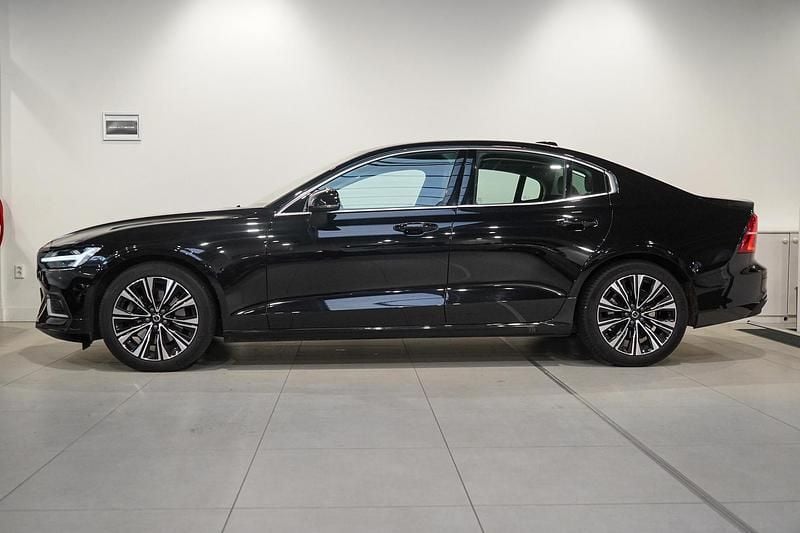 Occasion Volvo S60 Plus 163 PK (119 kW) 2023 Zwart Sedan