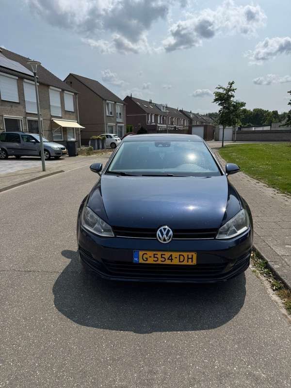 Blauw Gebruikt 2013 VW Golf VII Highline | € 9.800 (Goede deal) - Afbeelding 1/4
