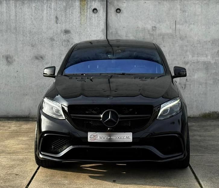 Occasion Mercedes S63 AMG AMG 585 PK (430 kW) 2015 Zwart (metallic) Coupé