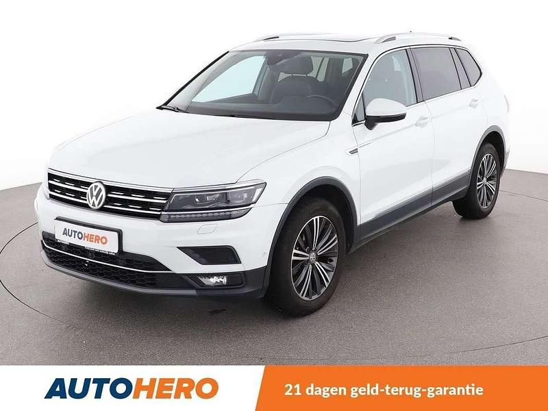 Wit Gebruikt 2020 VW Tiguan Allspace Highline SUV | € 28.149 (Goede deal) - Afbeelding 1/3