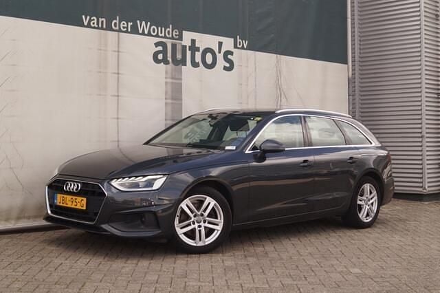Occasion Audi A4 Business 136 PK (100 kW) 2022 Grijs Stationwagen