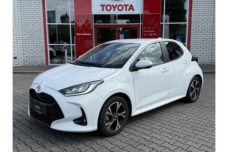 Gebruikt 2024 Toyota Yaris Hybrid | € 24.499 (Super prijs) - Afbeelding 1/1