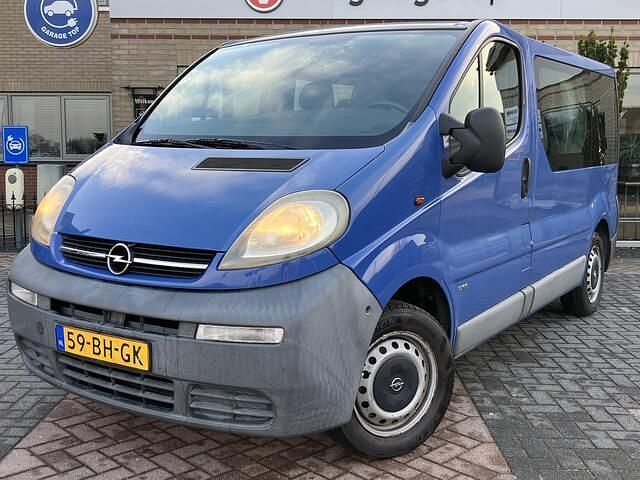 Occasion Opel Vivaro 82 PK (60 kW) 2003 Blauw MPV