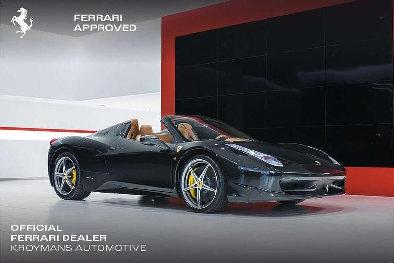 Zwart Gebruikt 2012 Ferrari 458 Cabriolet | € 219.500 - Afbeelding 1/4