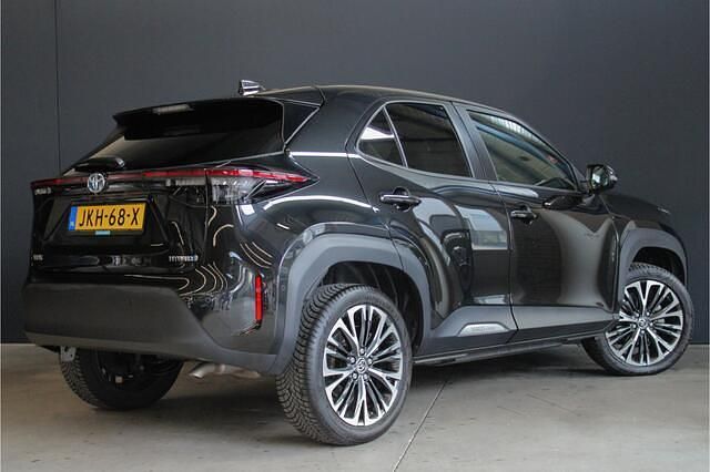 Occasion Toyota Yaris Cross Executive 116 PK (85 kW) 2022 Zwart SUV