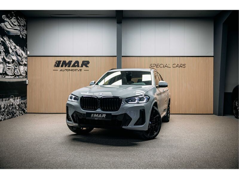 Grijs, metallic lak Gebruikt 2021 BMW X3 Executive SUV | € 52.450 (Duur) - Afbeelding 1/4