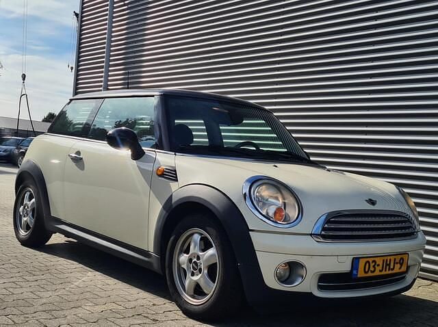 Occasion Mini Cooper Business 120 PK (88 kW) 2009 Wit Hatchback