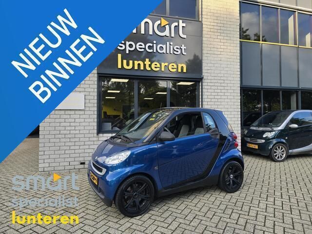 Occasion Smart ForTwo Coupé Pure 54 PK (39 kW) 2011 Zwart Coupé