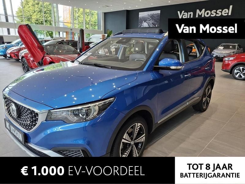 Blauw Gebruikt 2020 MG ZS Luxury Sedan | € 14.995 (Eerlijke prijs) - Afbeelding 1/4
