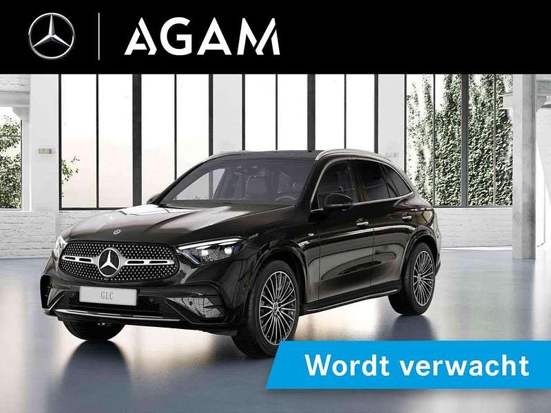 Zwart Nieuw 2025 Mercedes GLC300e Sport Edition SUV | € 86.300 (Iets duurder) - Afbeelding 1/4