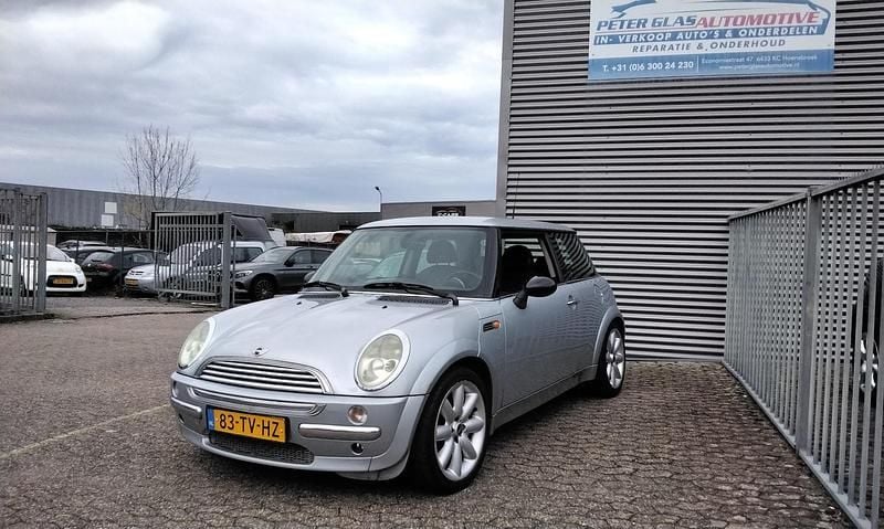 Occasion Mini Cooper Chili 2003 Zilver (metallic) Hatchback