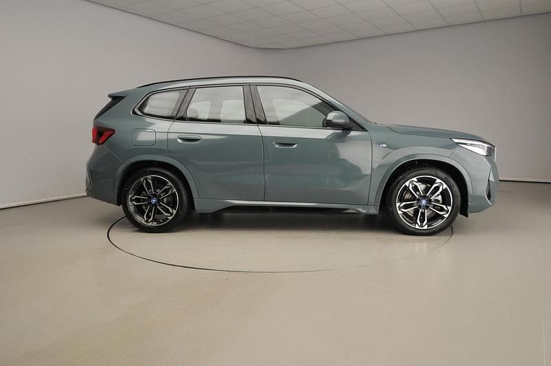 Occasion BMW iX1 Shadowline 230 kW (313 PK) 2025 Groen SUV