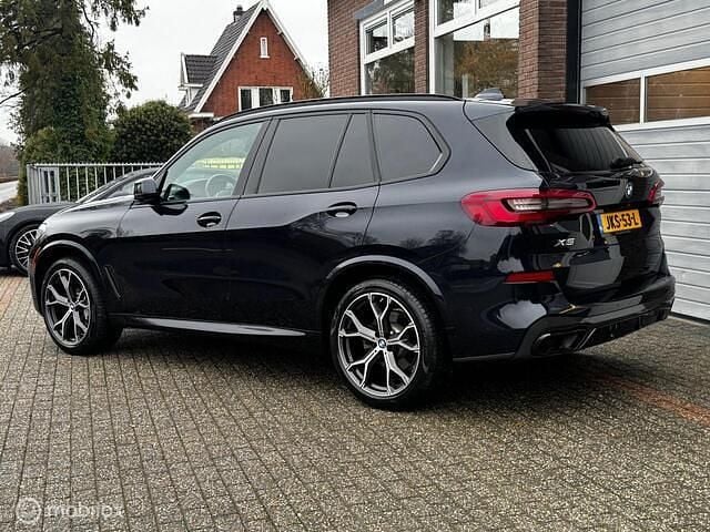 Occasion BMW X5 Executive 341 PK (250 kW) 2020 Blauw SUV