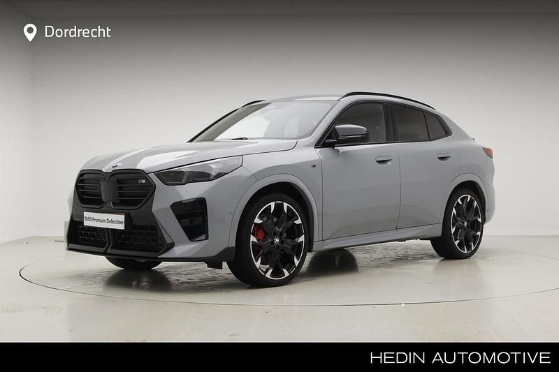 Grijs, metallic lak Gebruikt 2024 BMW X2 Comfort Edition SUV | € 72.895 (Goede deal) - Afbeelding 1/3