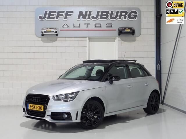 Grijs Gebruikt 2013 Audi A1 Sportback Admired Hatchback | € 12.999 (Eerlijke prijs) - Afbeelding 1/4